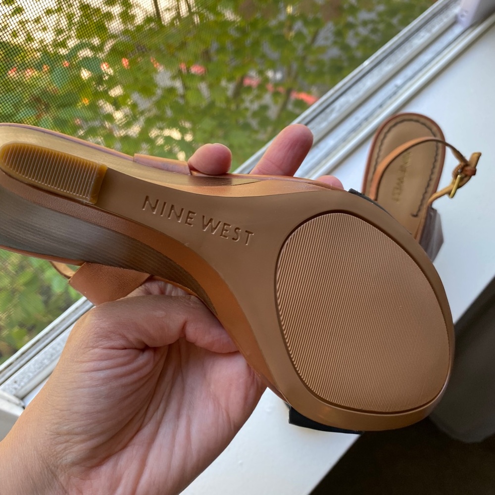 Nine West Wedges - Picture 4 of 8